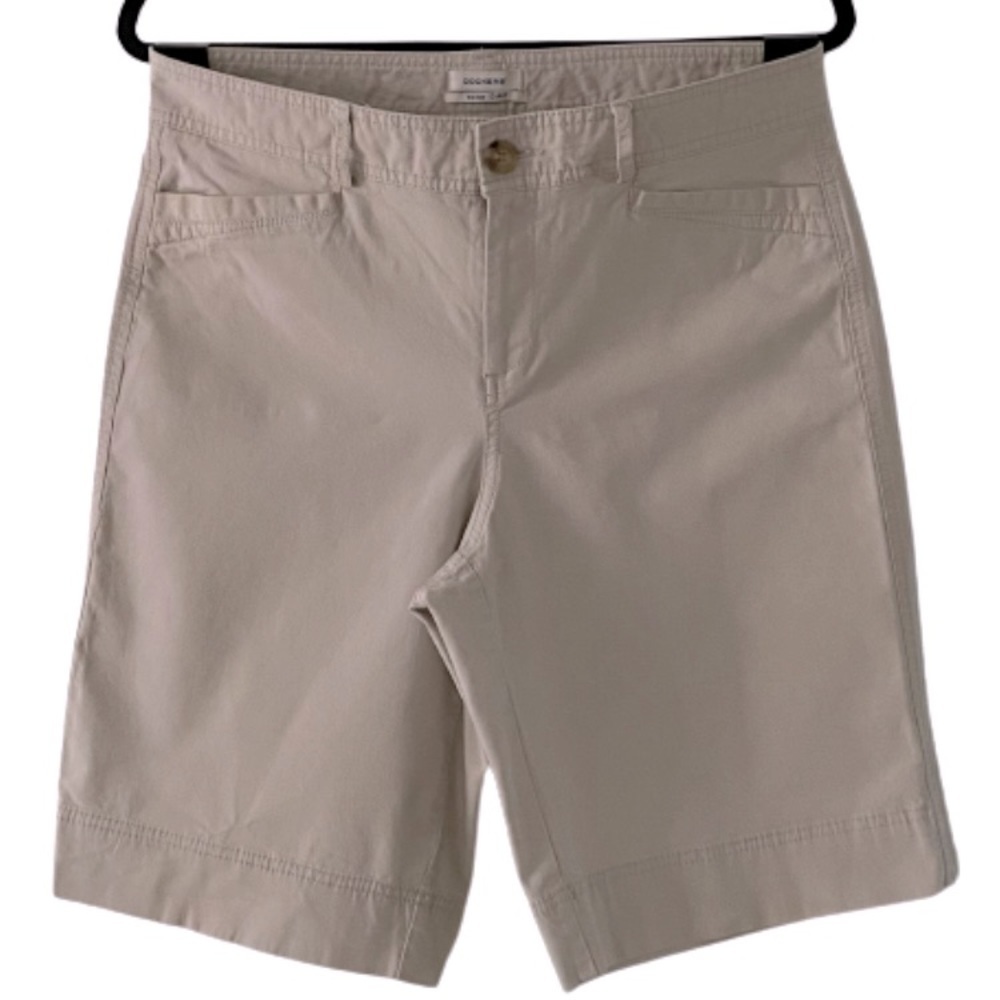 Dockers Mid Rise Curvy Tan Bermuda Shorts​​​​​​​​​​​​​​​​​​​​​​​​​​​​​